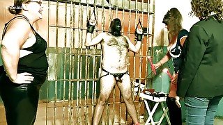 Dominatrix mistress April - Correction in cell