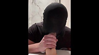 Deep throating Sucking a Big Dick gagging