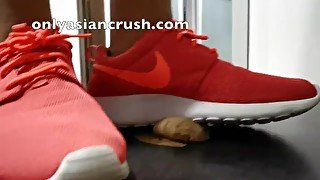 Sweet filipina Nike cock crush