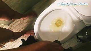 Hot Slut Watches - How Man Pee In Toilet