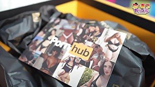 Pornhubの登録者数25000人感謝記念品の中身開封動画 Celebran 25K suscriptores en Pornhub ぼかし無しは公式サイトへ