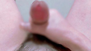 【主観オナニー】ちんちんしごいて我慢汁トロトロで、最後は射精　(POV) jerking off cock precum comes out, ejaculate at the end.