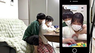 ライブ配信でどこまでバレないか...気持ちよすぎるライブ配信、、。Japanese hentai video. 素人/NTR/巨乳