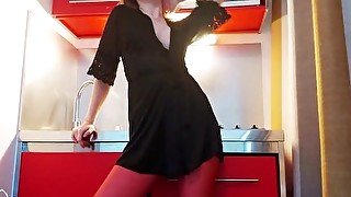 Big Ass Babe Masturbate Pussy in Red Stockings in the Kitchen