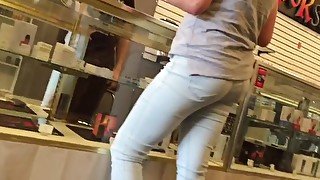 Vape Shop Hottie PAWG Cute Booty