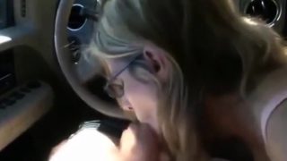 Blowjob in the car