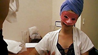 Masked chick loves blowing big dicks in POV