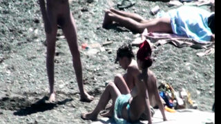 Nudist Beach Teen Girls Voyeur Serie 030628