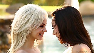 Palatable sexy lesbians Karlee Grey and Elsa Jean love oral petting a lot