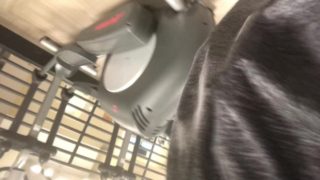 Freeballing at the gym