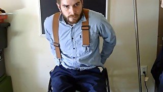 Wheelchair guy changes clothes, legs spasm