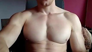 MUscle on cam