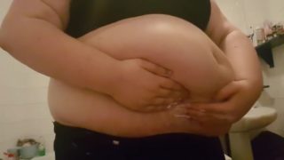 Ssbbw eating