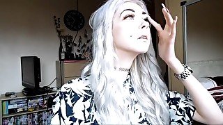 Long Nails & Make Up