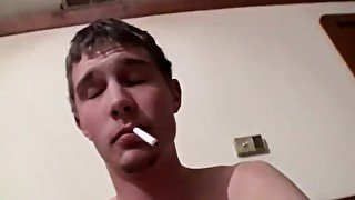 Skinny knob jockey Ty Frost cant wank without a smoke