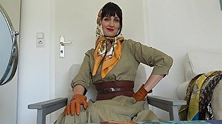 Silk scarves fitting for a safari look dress