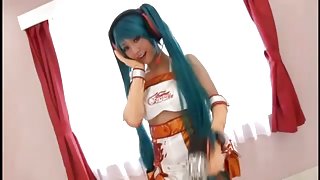 Vocaloid Cosplay - Miku Hatsune