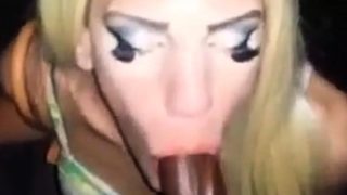 Crossdresser sucks bbc