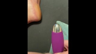 Bbw Masturbating with Vibrator