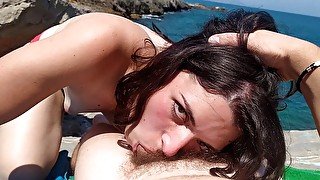 Cum in throat on the Paradise