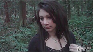 Girlfriend gives a sexy blowjob in the woods