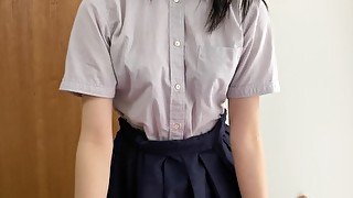 黒髪制服少女に大量射精❤︎手コキ 素人 スマホ 個人 撮影 ハメ撮り 無修正