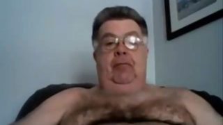 399. Dad cum on cam