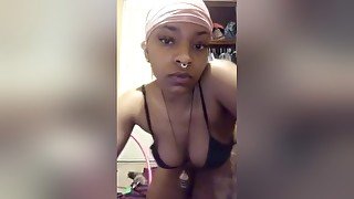 Peri Girl Shows Tits 2