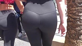 PHAT ASS TIGHT SPANDEX Step sisters