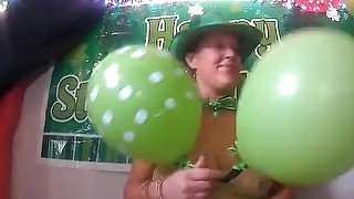 Popping Balloons, boobs Bouncing