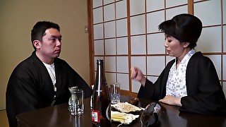 Mature amateur Japanese wife Sumika Natori fucked after the dinner