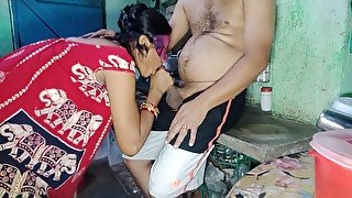 Indian Naughty Wife Enjoy Fucking Fucking in the Kitchen With Husband xlx