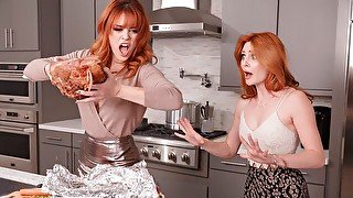 Redheads Molly Stewart and Lacy Lennon are getting pleasure