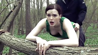 delicate girl outdoor fuck with a facial