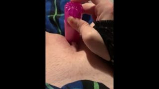 Small goth girl gets off with toy