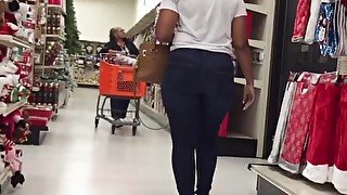 Sexy Thick Ebony Big Hips and Ass in Jeans