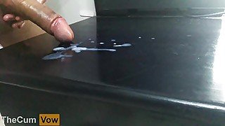 Jerking Off in My Desk - Big Cumshot