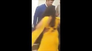 INDIAN SEXY BOOBY BHABHI IN SAARI DANCING