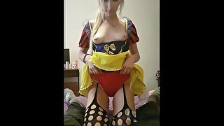 Cosplayer Blonde Snow White Teen Play Daddy's Dick Teaser