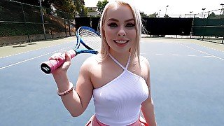 Haley Spades goes buckwild at a public tennis court - BangRealTeens