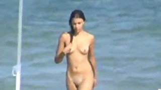 Beach babe voyeur 1