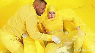 Yellow porn fantasy shows fine woman taking cock very hard