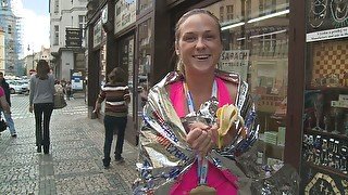 Prague marathon girl