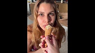 Israeli Girl Sucking - ישראלית מוצצת