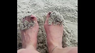 Sexy feet/toes in the sand