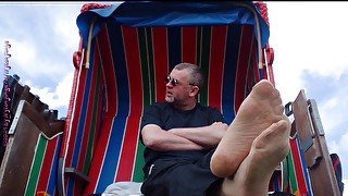 Snapshot of my nylon feet in the beach chair 1 - Vacation Wangerland -