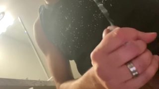 Jerking myself till I cum 