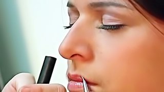 Eye makeup on the cute teen