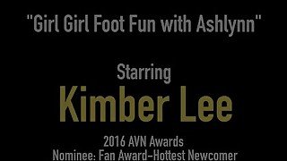 Foot Fetishists Kimber Lee & Ashlynn Taylor Tease With Feet!