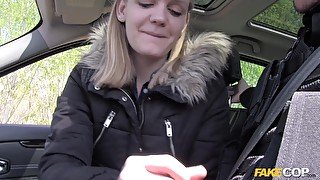 Lecette Nice gets her pussy fucked by a taxi driver in the car